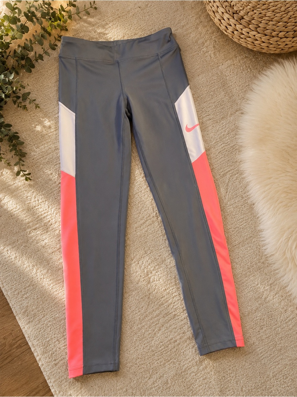 Nike Girls' Gray, White & Pink Colorblock Leggings